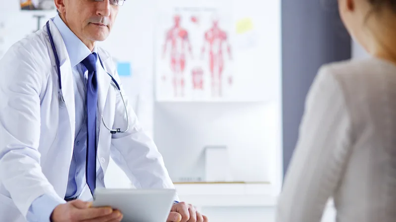 Contabilidade para Urologista PJ: Guia Tributário 2026 · PleniHub Contabilidade