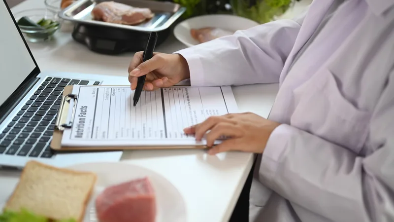 IRPF 2026 para Nutricionista PJ: Como Declarar · PleniHub Contabilidade